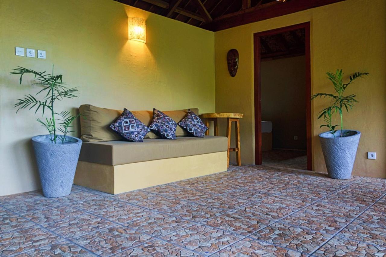 Bruce'S Hideout Hotel Bumbang Exterior photo