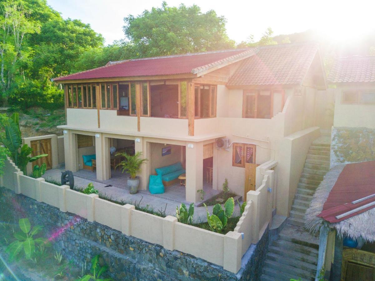 Bruce'S Hideout Hotel Bumbang Exterior photo